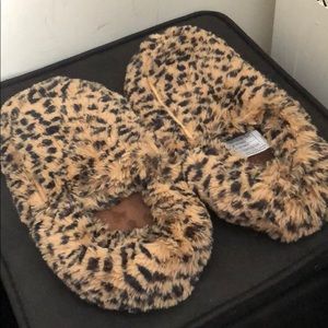 Warm Fuzzy Cheetah Microwavable Slippers